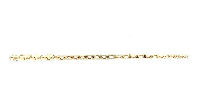 content/products/Estate Piece: Classic Elongated Curb Link Chain Bracelet Yellow Gold