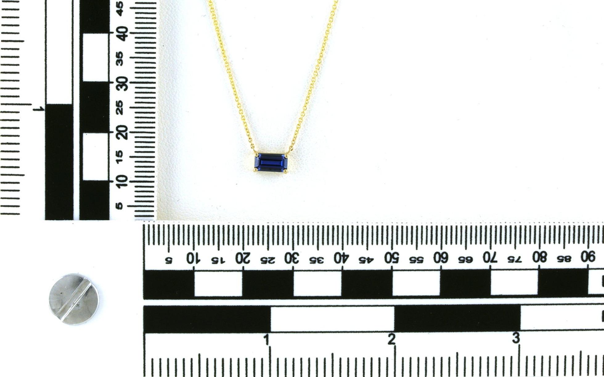 Landscape-Set Montana Yogo Sapphire Solitaire Split Chain Necklace in Yellow Gold (0.64ct) scale