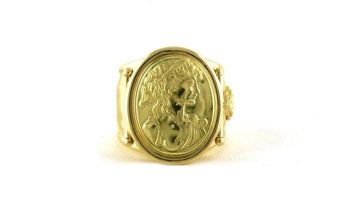 content/products/Estate Piece: Cameo Style Fashion Ring in Yellow Gold