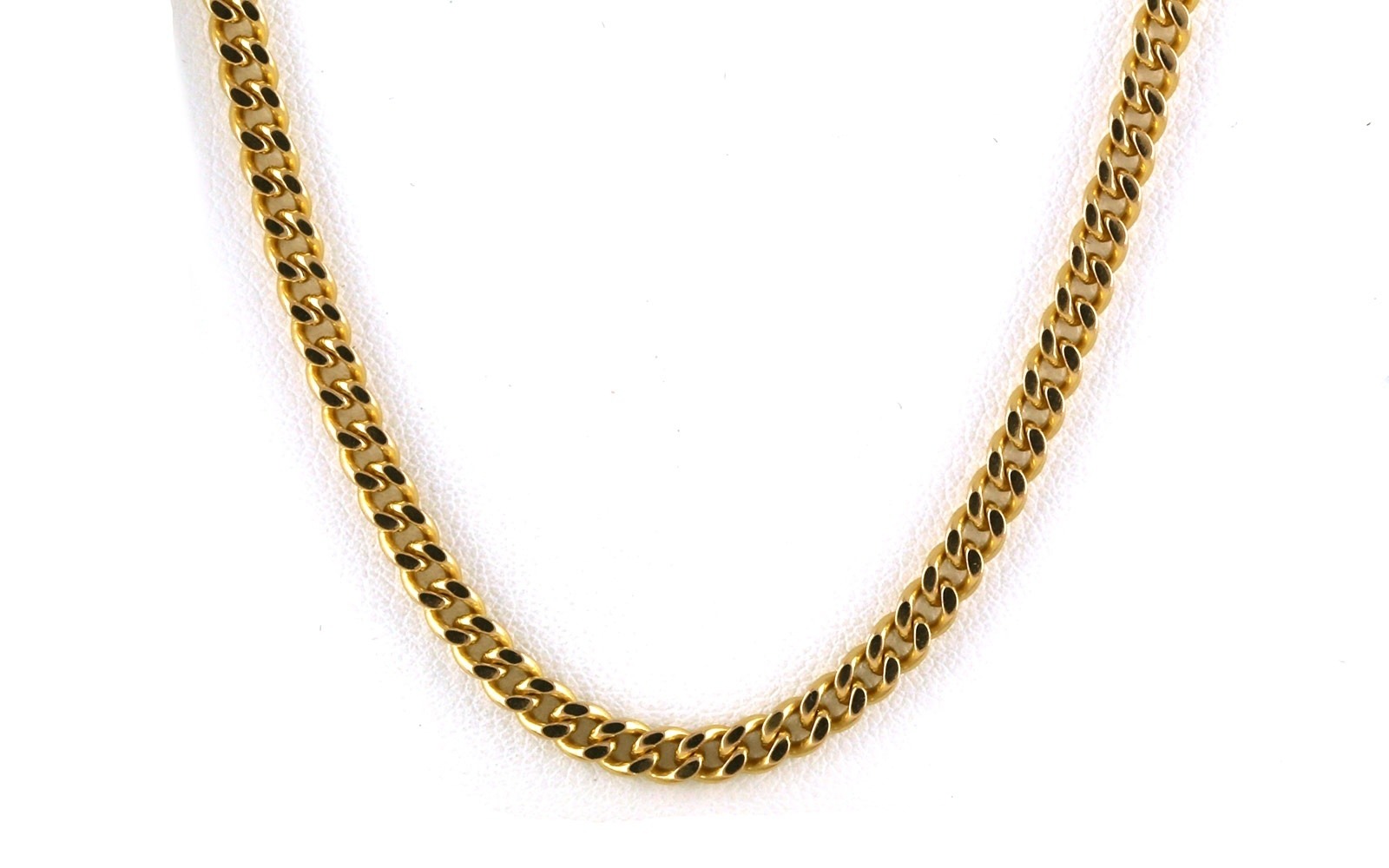 Estate Piece: Curb Chain in Yellow Gold