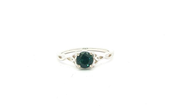 content/products/Solitaire Woven Celtic Knot Blue-Green Montana Sapphire Ring in Sterling Silver (0.85cts)