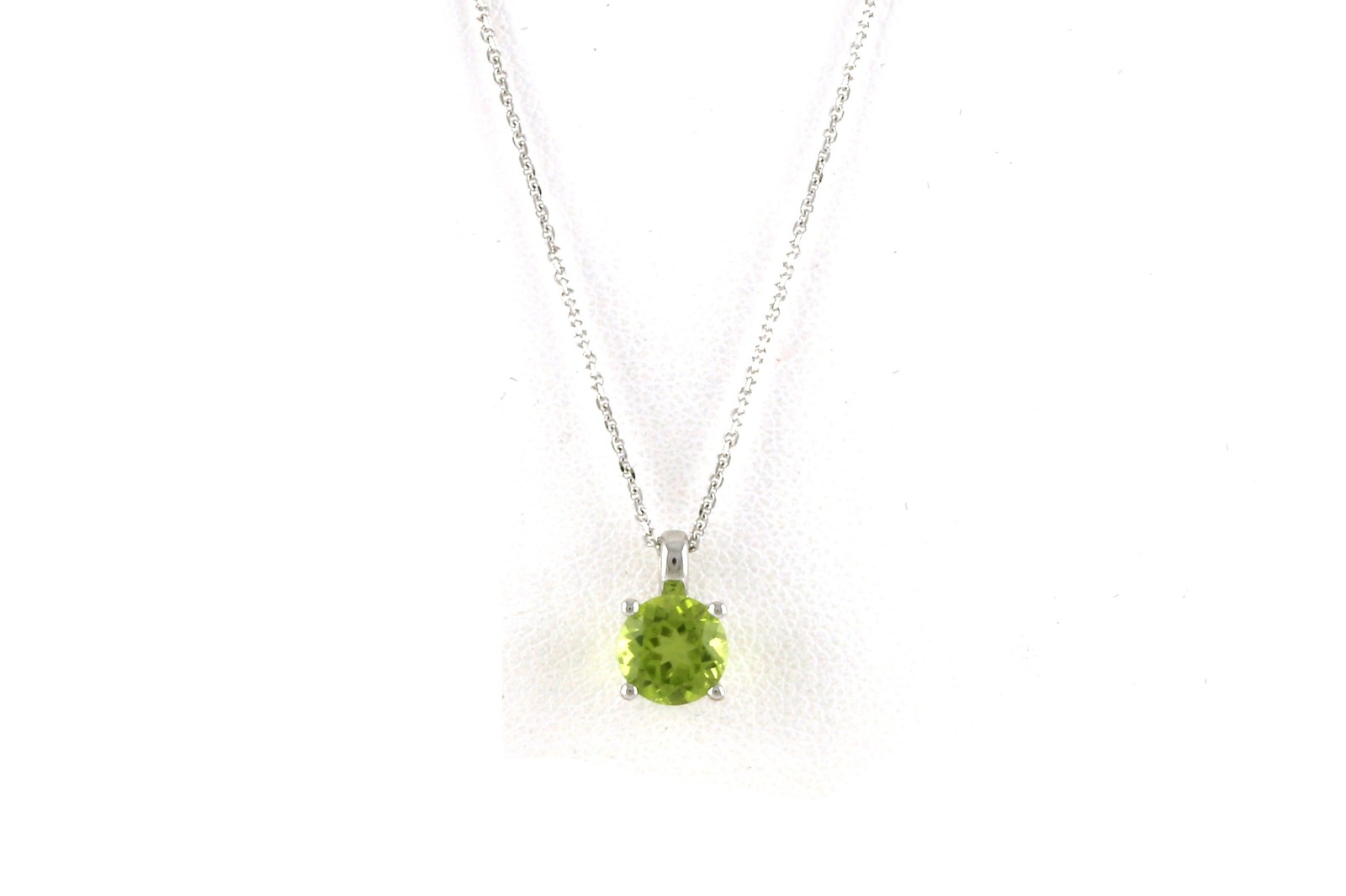 Peridot Solitaire Necklace in White Gold (0.95ct)