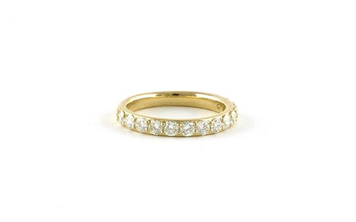 content/products/13-Stone Shared-Prong Diamond Wedding Band in Yellow Gold (1.00cts TWT)