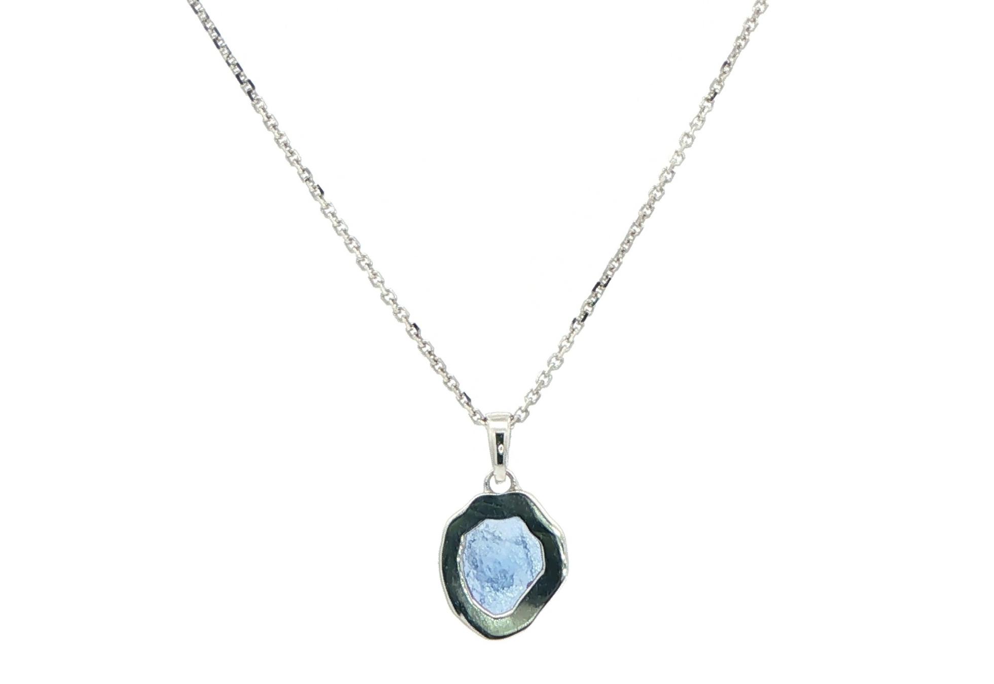 Bezel-set Raw Un-cut Montana Yogo Sapphire Necklace in White Gold (0.87cts) back