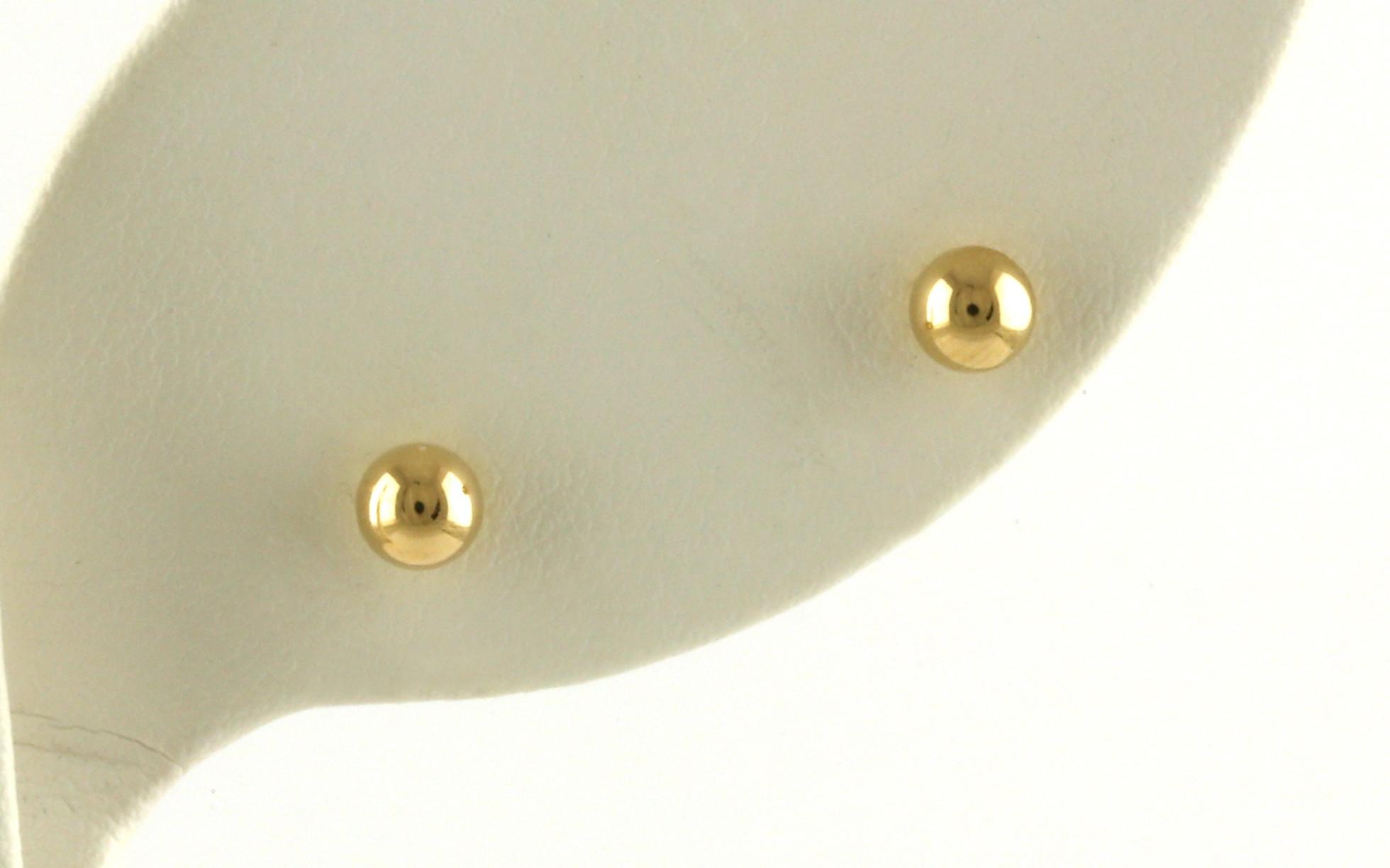Small Ball Stud Earrings in Yellow Gold (4mm)