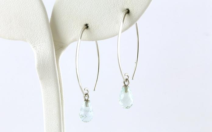content/products/Aquamarine Simple Sweep Dangle Earrings in White Gold