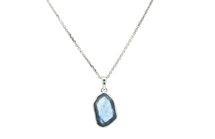 content/products/Bezel-set Raw Un-cut Montana Yogo Sapphire Necklace in White Gold (0.90cts)