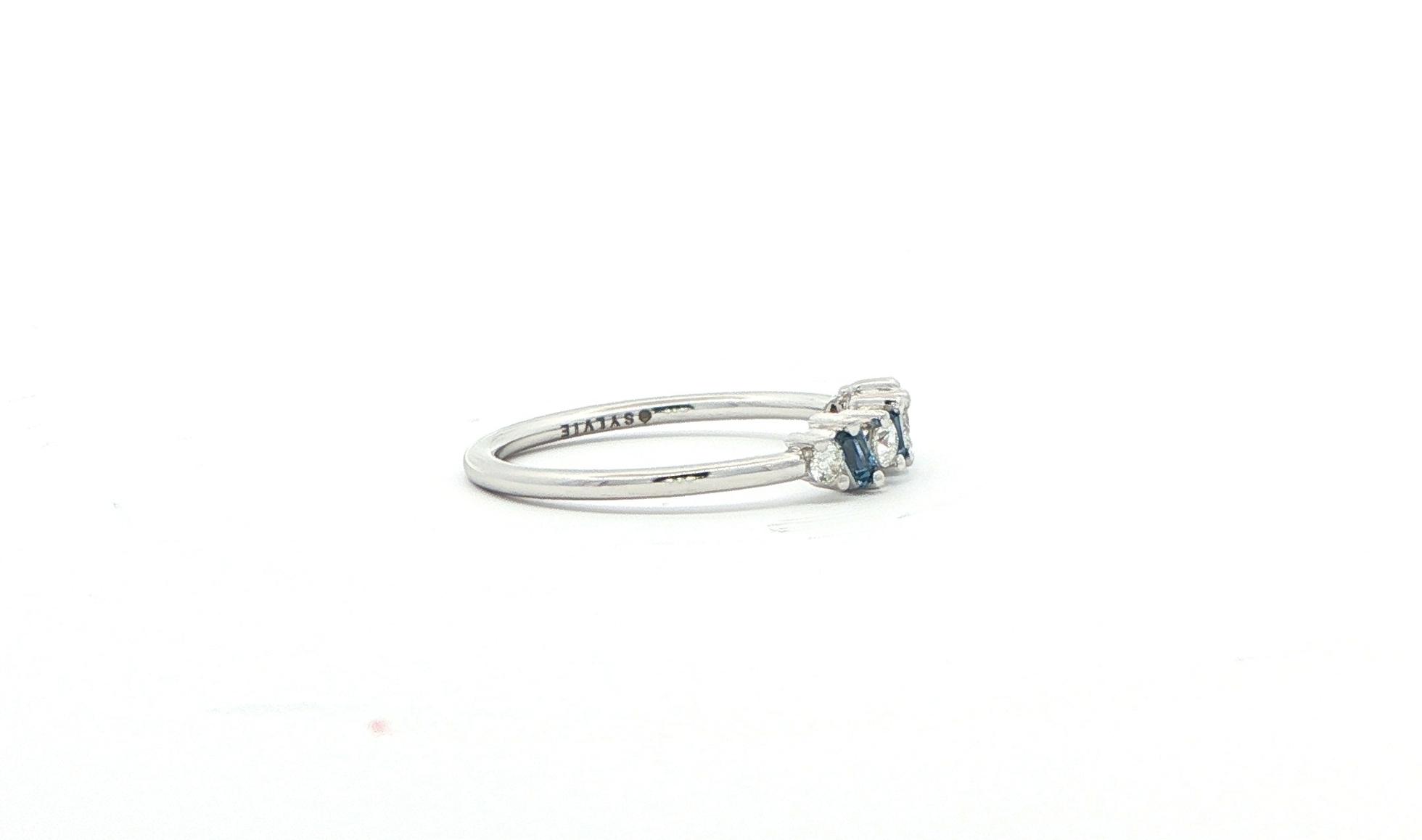 7-Stone Baguette-cut Montana Yogo Sapphire and Round Diamond Ring in White Gold (0.36cts TWT) side