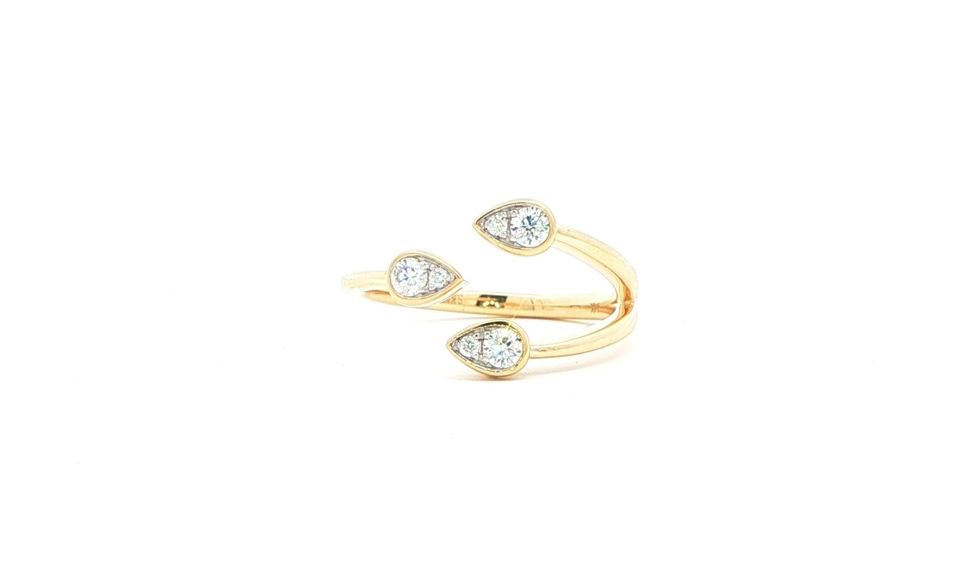 Three Pear Design Open Diamond Ring in Yellow Gold (0.24cts TWT)