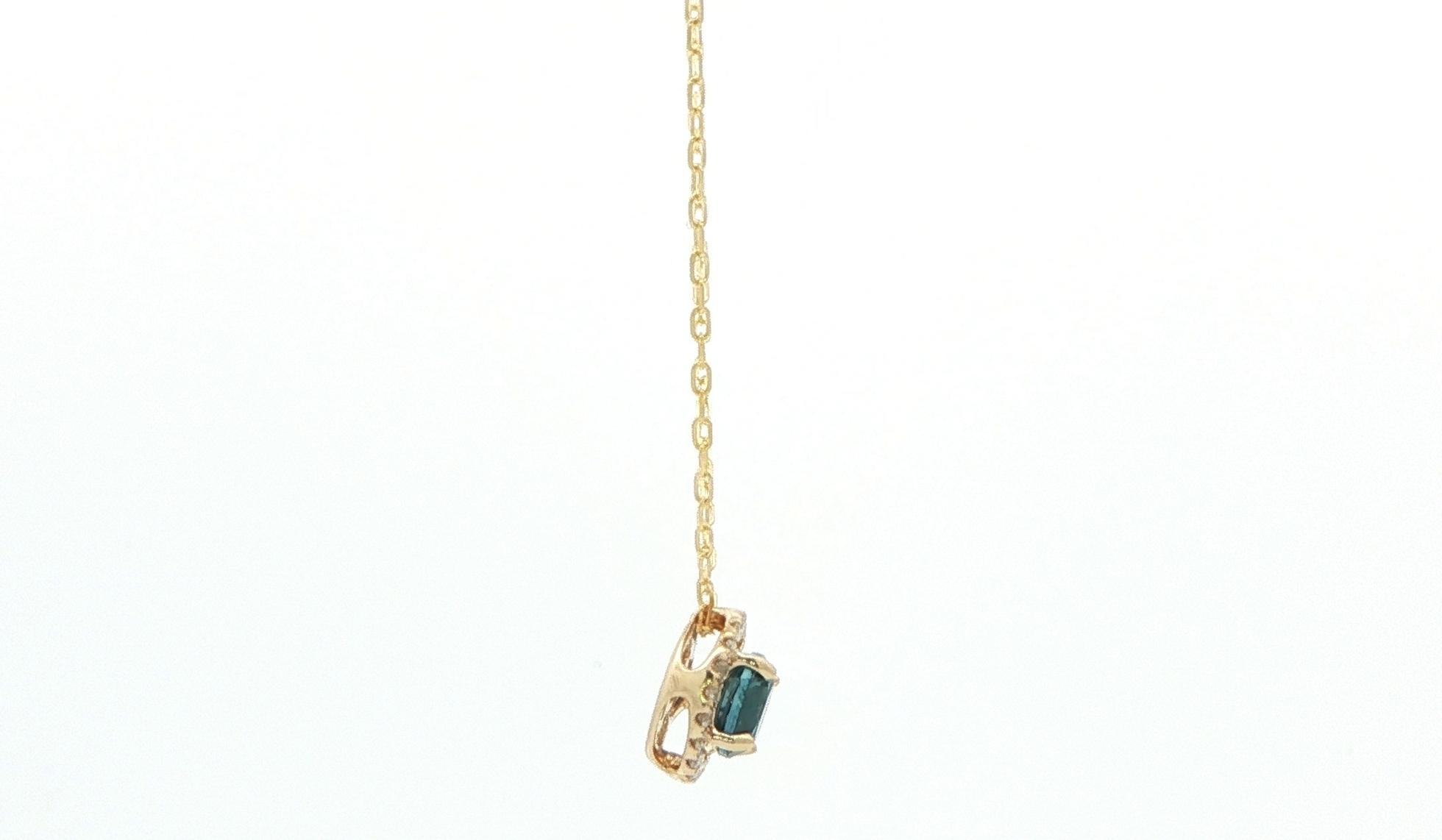 Halo-style Montana Sapphire and Diamond Necklace in Yellow Gold (0.63cts TWT) side