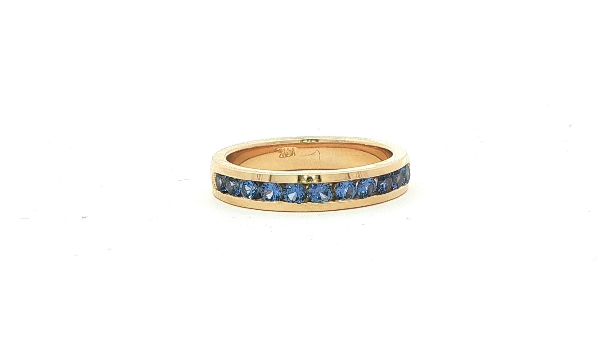 11-Stone Channel-set Montana Yogo Sapphire Ring in Yellow Gold (0.75cts TWT)