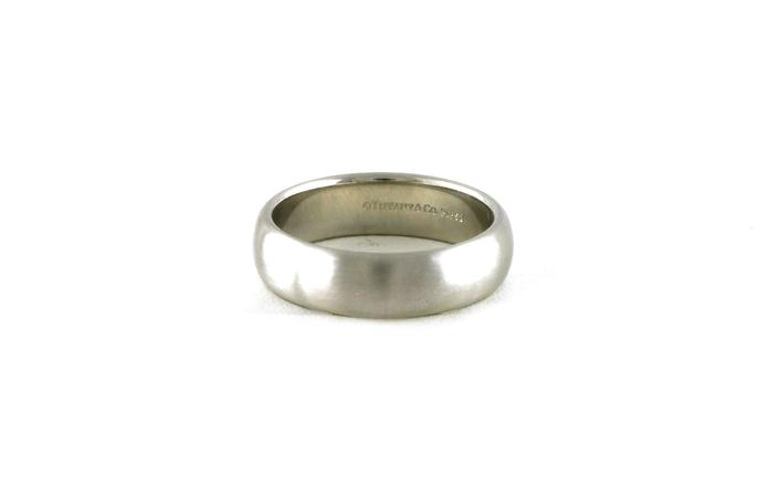 content/products/Estate Piece: Tiffany & Co Satin Brushed Ring in Platinum