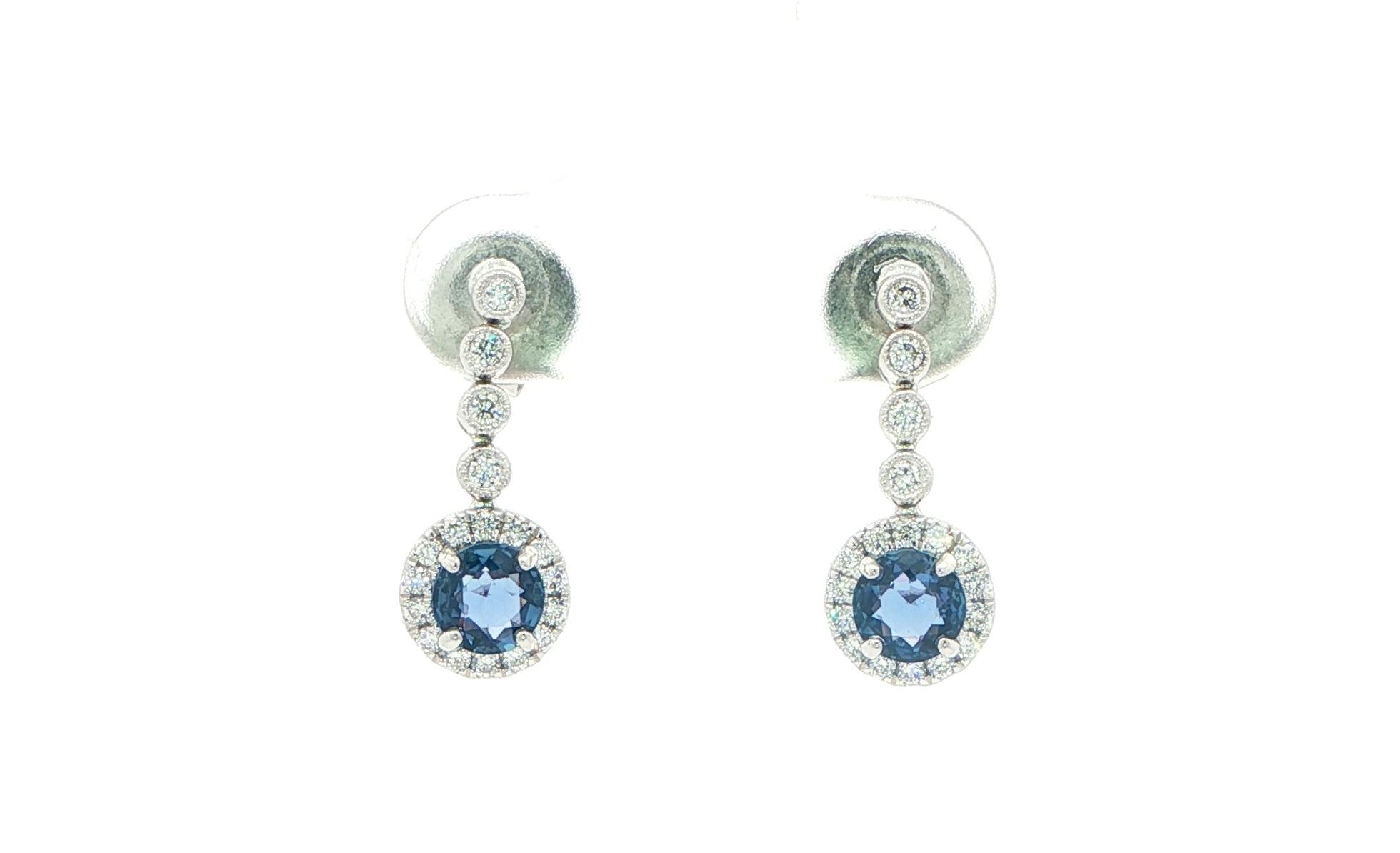 Halo Montana Sapphire and Diamond Dangle Earrings in White Gold (0.96cts TWT)
