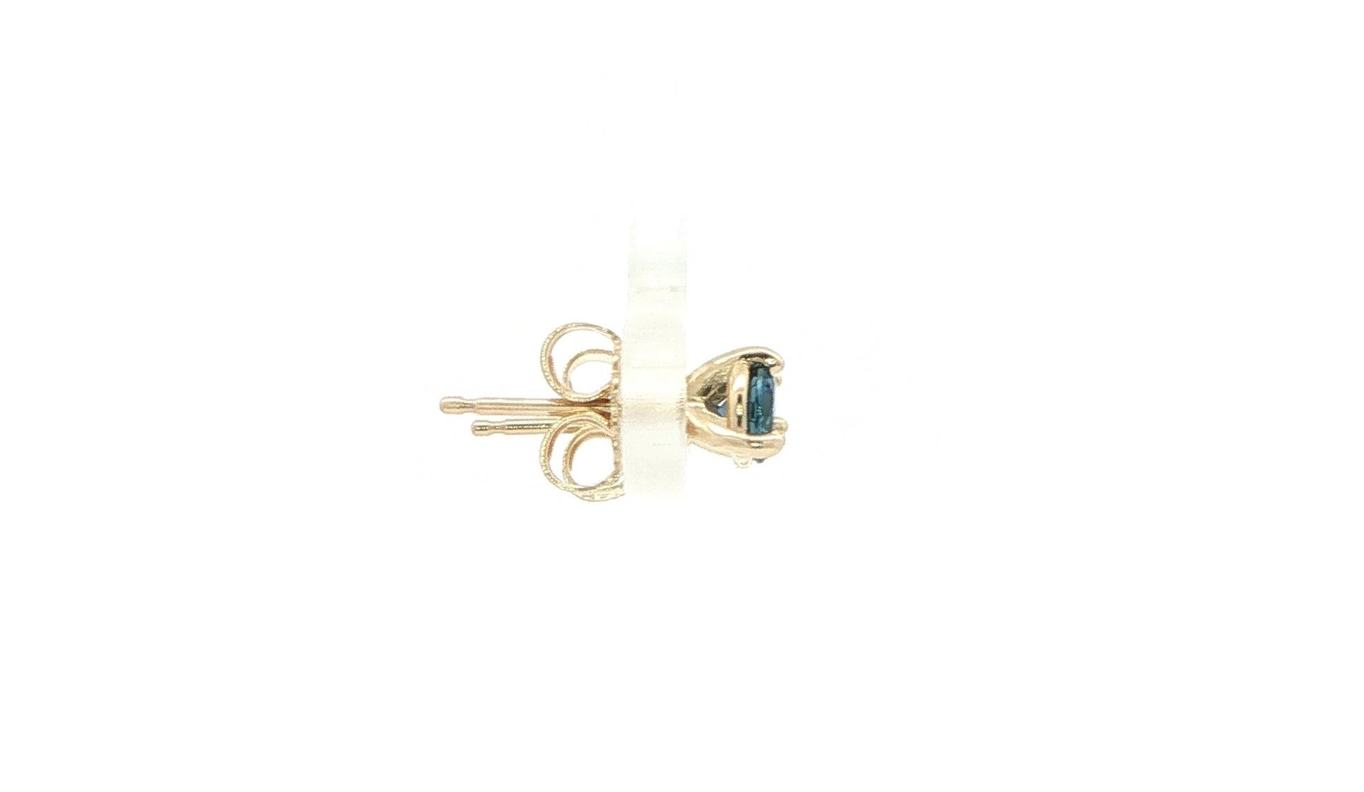 Huckleberry Sapphire Stud Earrings in 3-Prong Martini Settings in Yellow Gold (0.47cts TWT) side