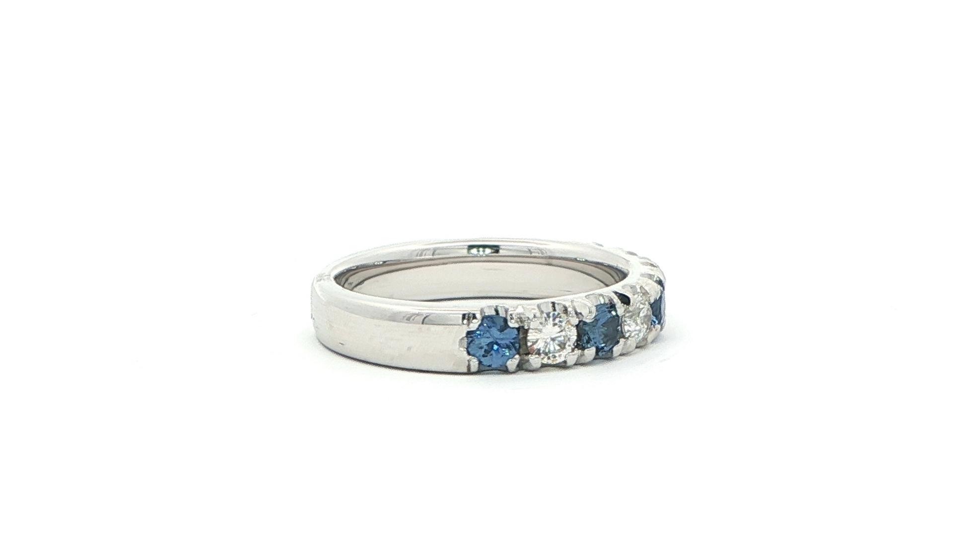 11-Stone Alternating Montana Yogo Sapphire and Diamond Ring in White Gold (1.30cts TWT) side