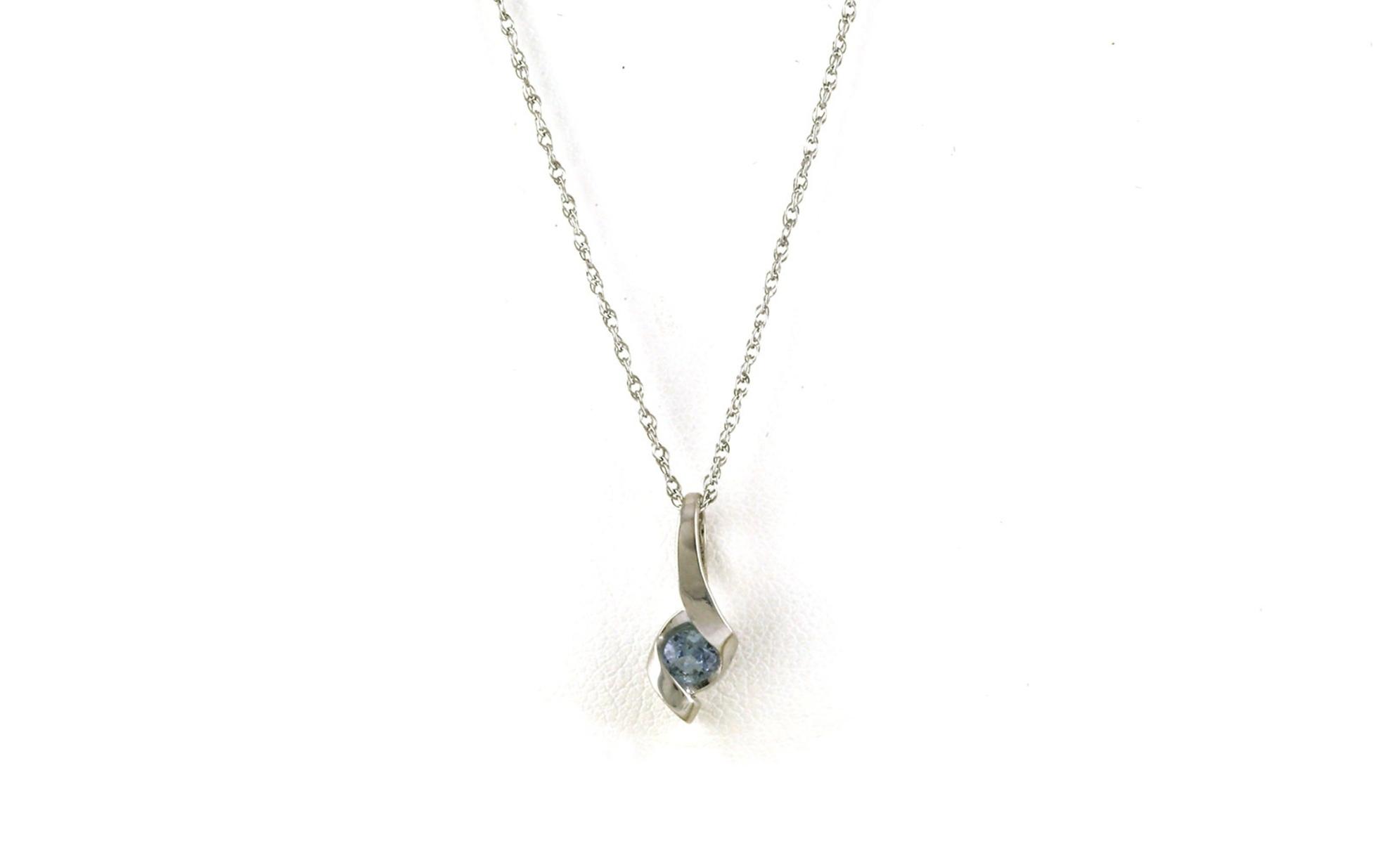 Twist Montana Sapphire Solitaire Necklace in Sterling Silver (0.18ct)