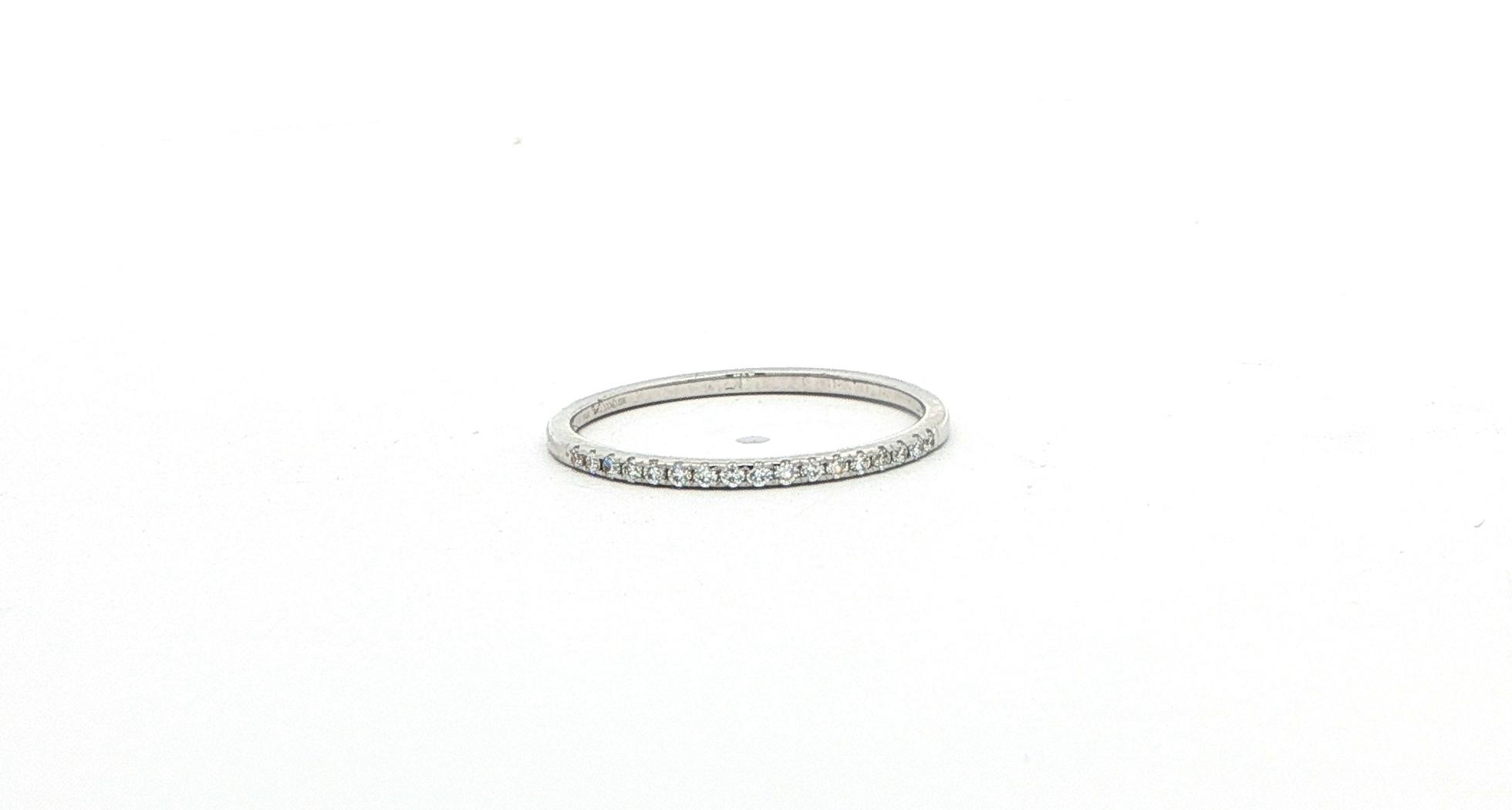 Estate Piece: Delicate Diamond Band Ring in White Gold (0.10cts TWT)