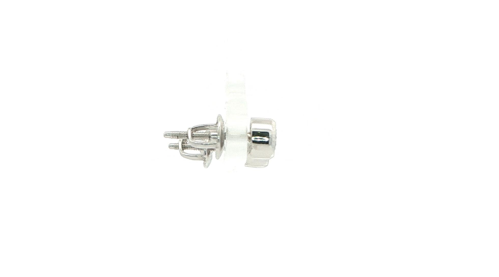 Estate Piece: Diamond Stud Earrings in Platinum (0.25cts TWT) side