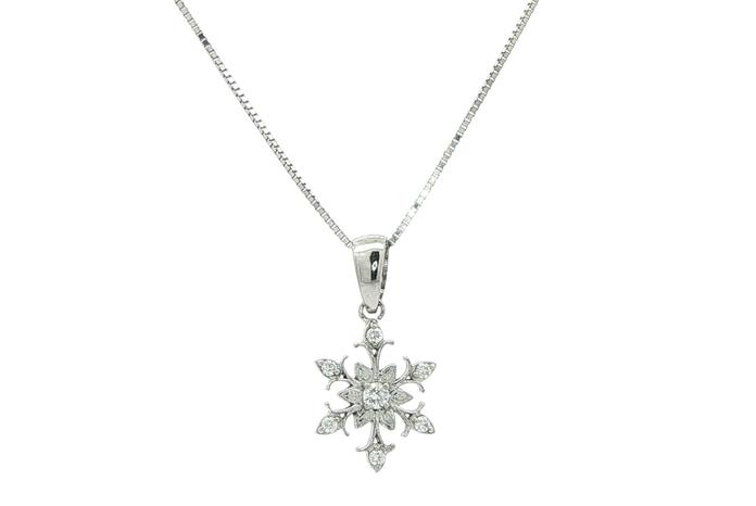content/products/Snowflake Diamond Charm Necklace in White Gold (0.12cts TWT)