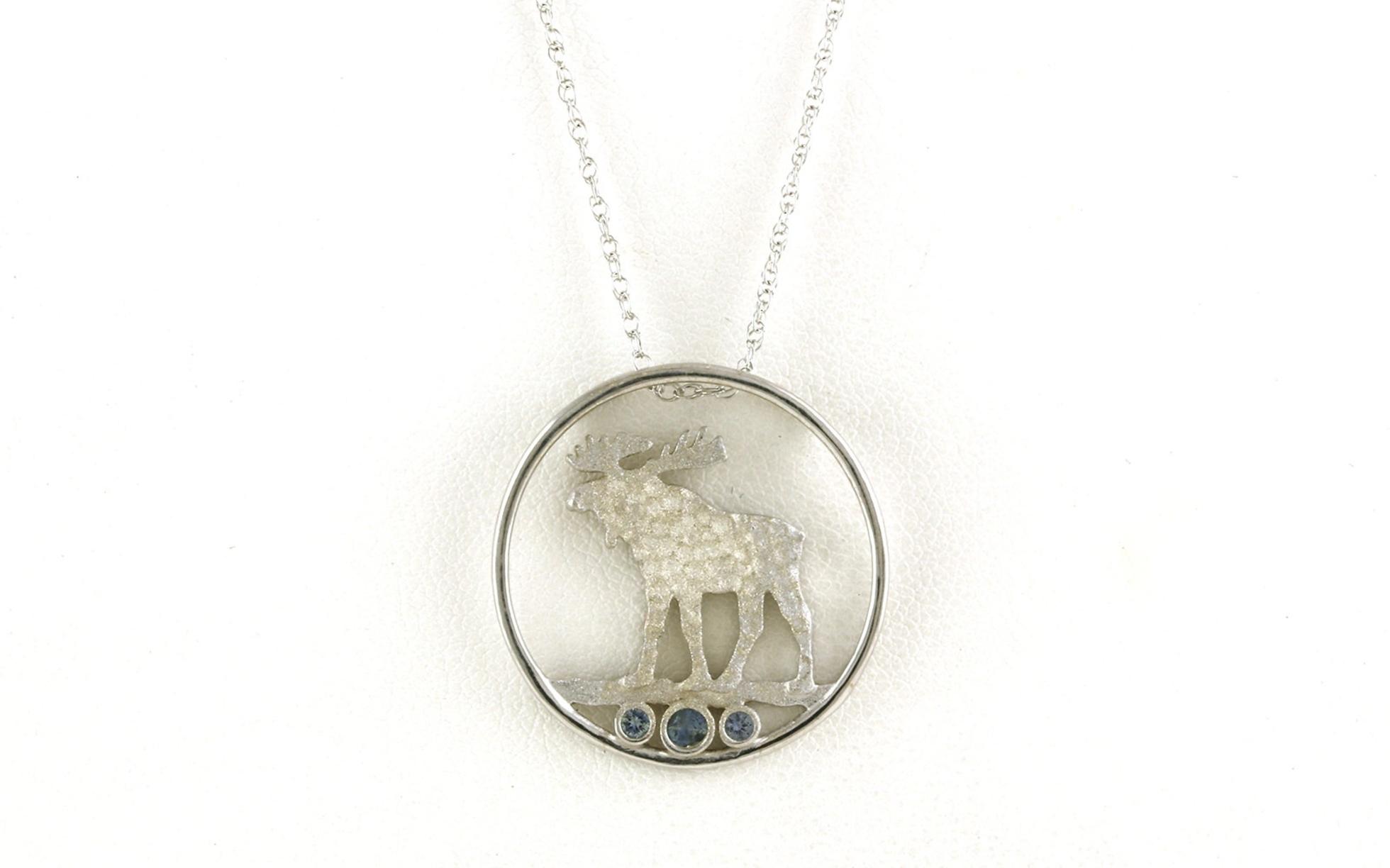 Hammered/Polished finish Moose Circle with Montana Sapphire Necklace in Sterling Silver (0.18cts TWT)