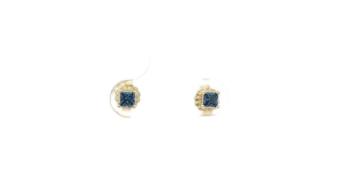 content/products/Princess-cut Montana Yogo Sapphire Stud Earrings in Yellow Gold (0.32cts TWT)