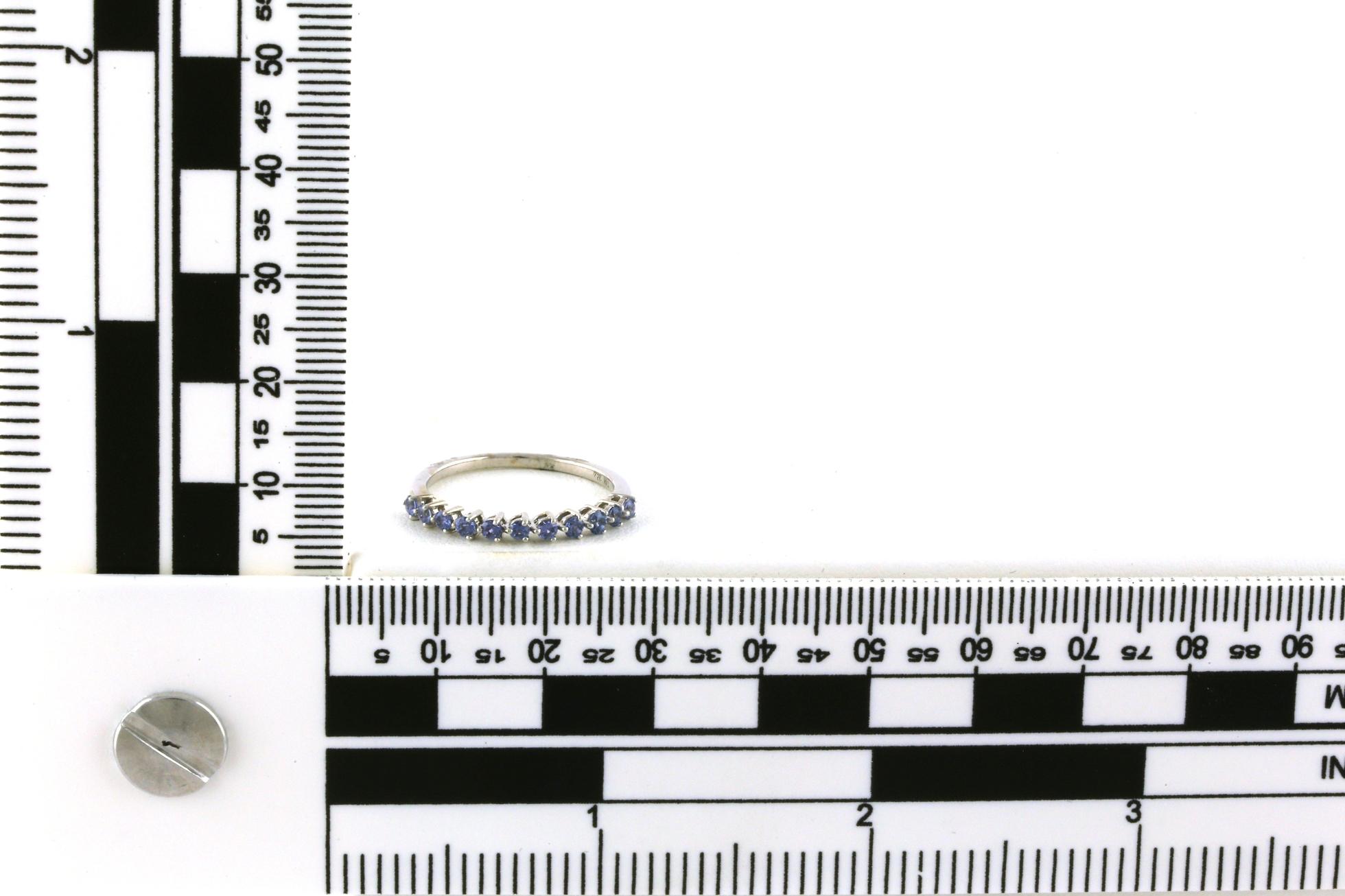 11-Stone Montana Yogo Sapphire 3-Prong Ring in White Gold (0.44cts TWT) scale