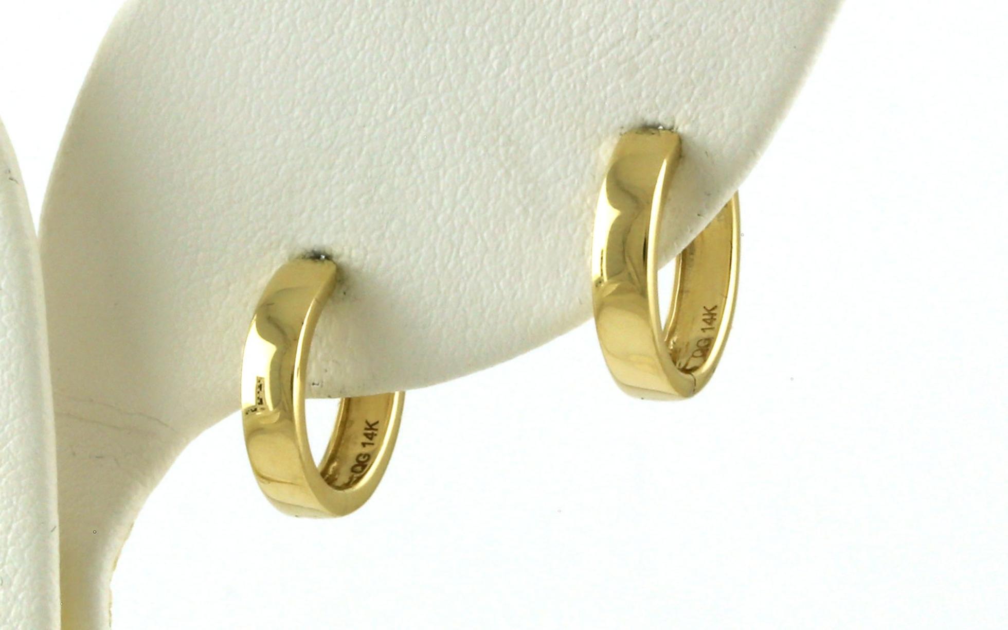 Flat Hinged Hoop Earrings in Yellow Gold (13mm)