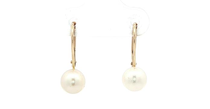 content/products/Classic Pearl Drop Leverback Earrings in Yellow Gold