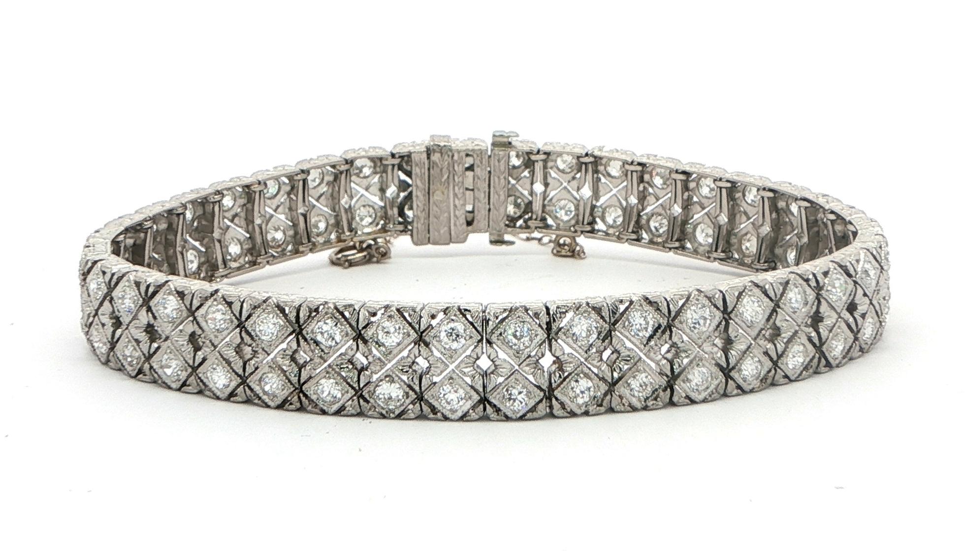 Estate Piece: Art Deco Double Row Diamond Tennis Bracelet in Platinum (4.00cts TWT)