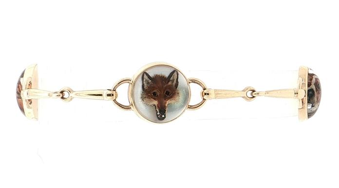 content/products/Estate Piece: Essex Crystal Carved and Painted Illustrative Hunting Bracelet in Yellow Gold fox