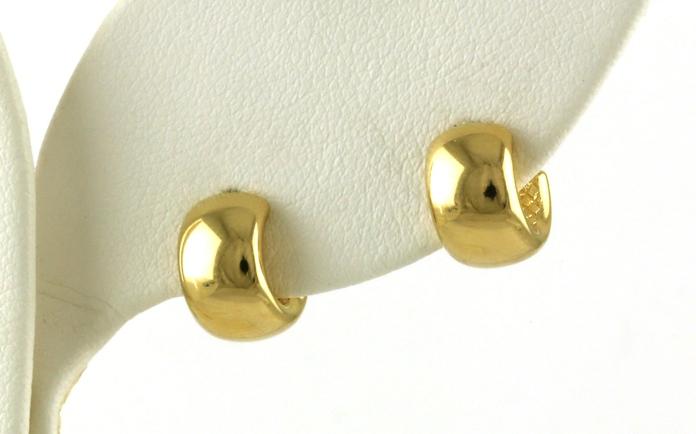 content/products/X-Small Flat Band Hollow Hoop Stud Earrings in Yellow Gold