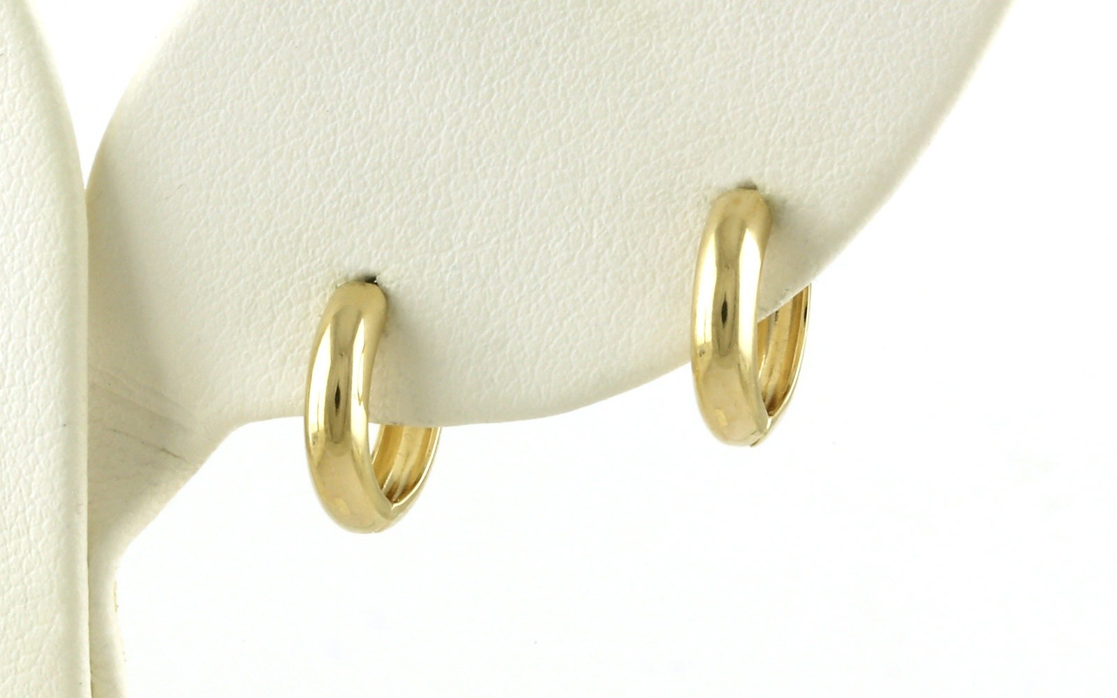 Hinged Hoop Earrings in Yellow Gold (13mm)