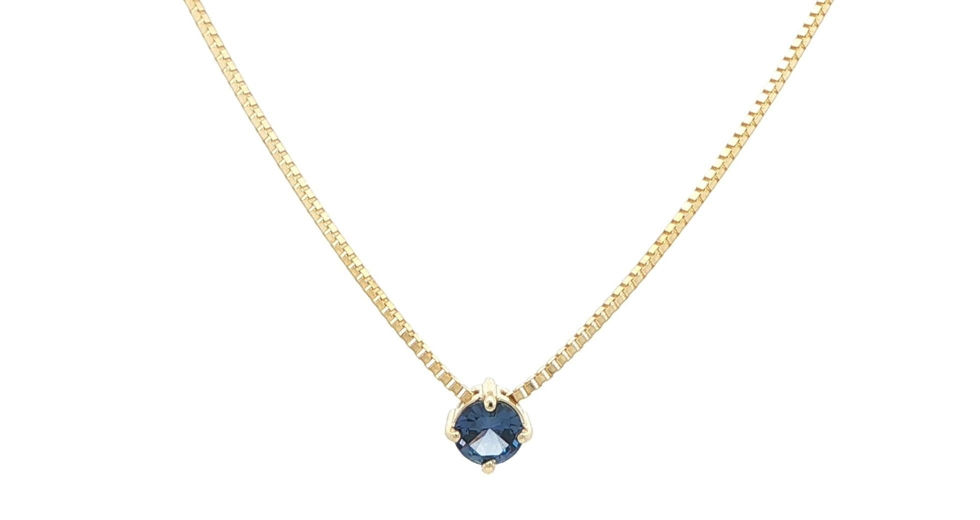 Prong-set Montana Yogo Sapphire Necklace in Yellow Gold (0.31cts)