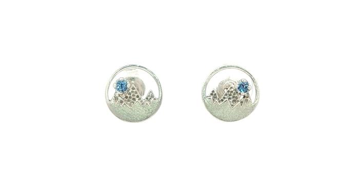 content/products/Circle Mountain Montana Yogo Sapphire Stud Earrings with Various Textures in Sterling Silver (0.10cts TWT)