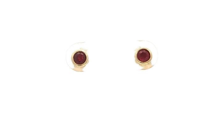 content/products/Bezel-set Ruby Stud Earrings in Yellow Gold (0.47cts TWT)
