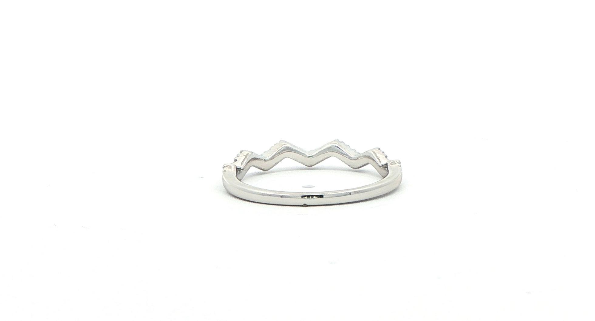 Zig Zag Diamond Stackable Band in White Gold (0.15cts TWT) back