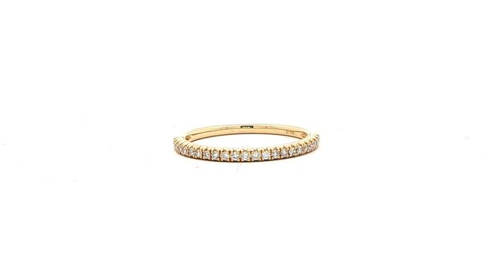 content/products/Share Prong Diamond Ring in Yellow Gold (0.19cts TWT)