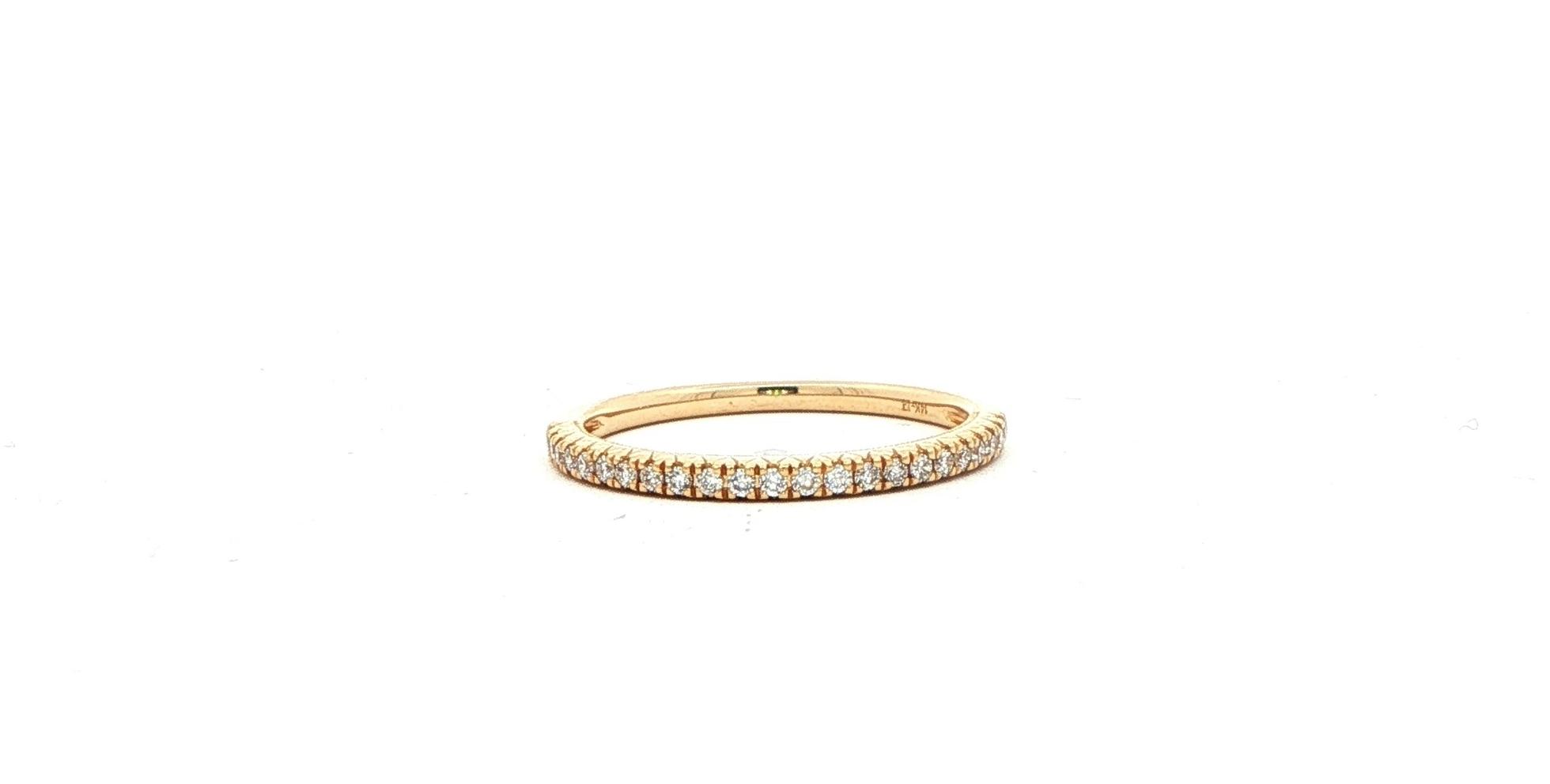 Share Prong Diamond Ring in Yellow Gold (0.19cts TWT)