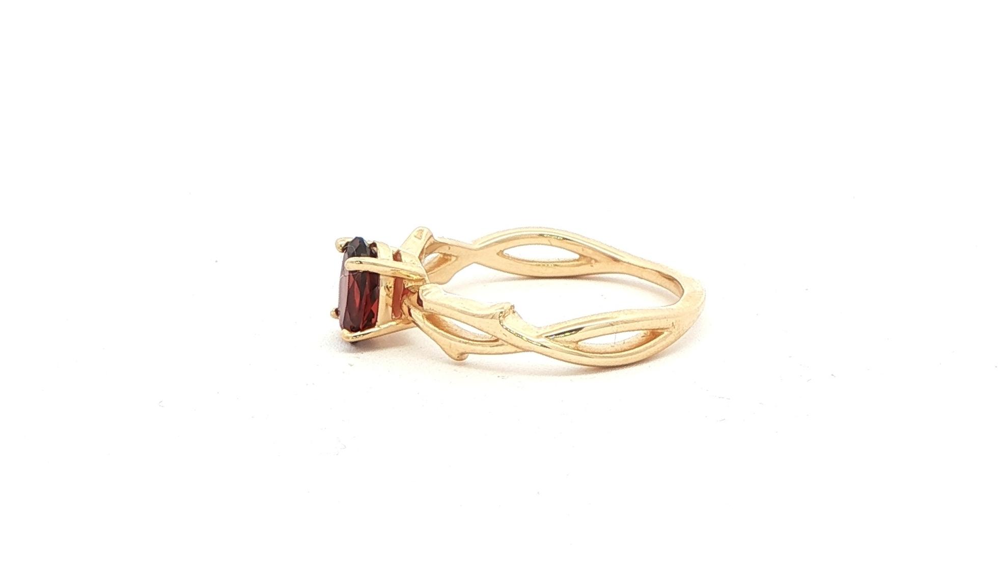 Twining Vines Oval Cut Garnet Solitaire Ring in Yellow Gold side
