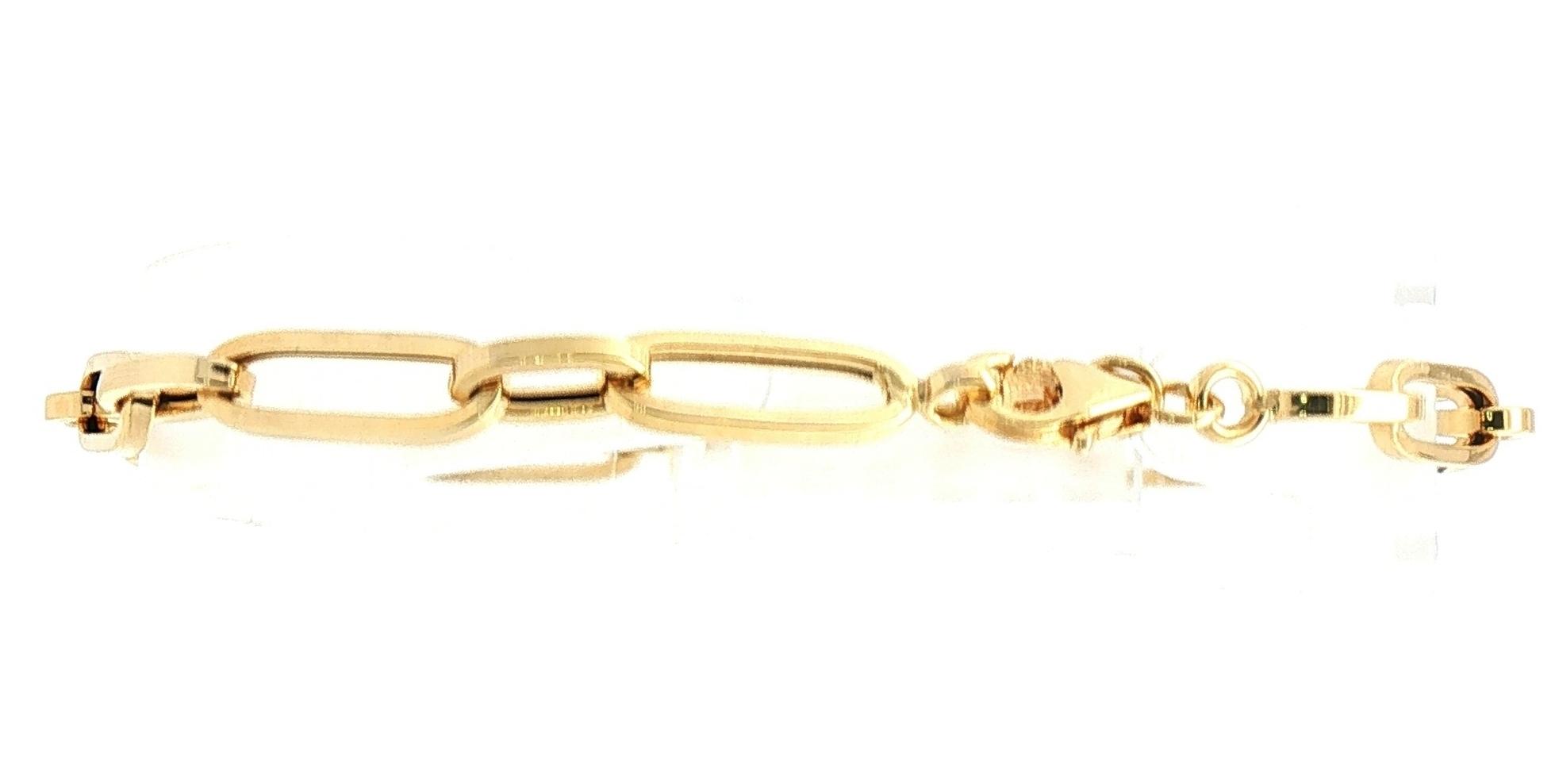 Hollow Paperclip Link Chain Bracelet in Yellow Gold back