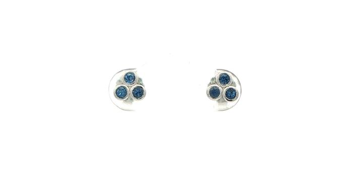 content/products/Bezel-set Montana Yogo Sapphire Triple Cluster Stud Earrings in White Gold (0.30cts TWT)