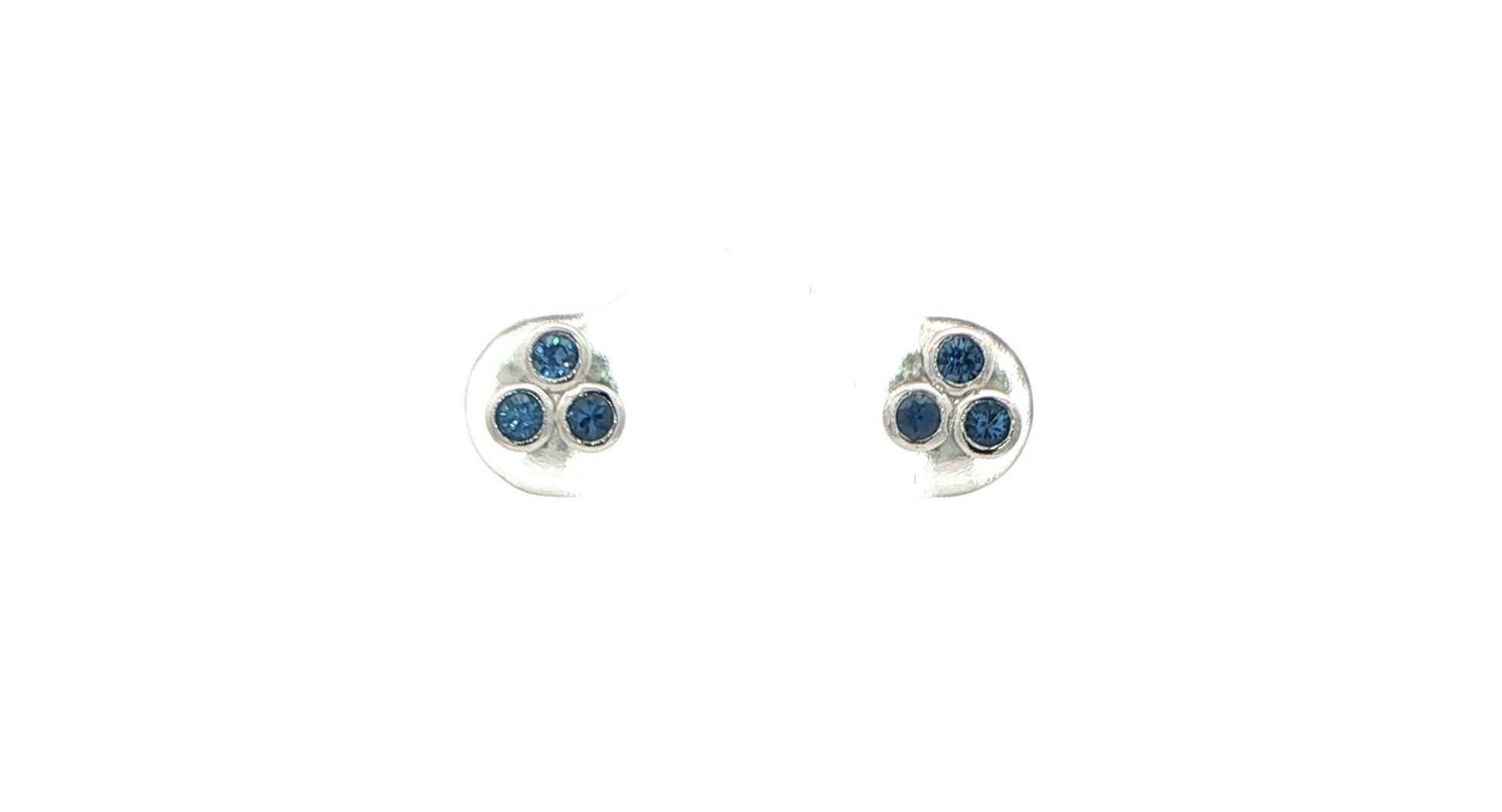 Bezel-set Montana Yogo Sapphire Triple Cluster Stud Earrings in White Gold (0.30cts TWT)
