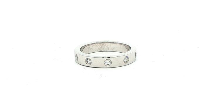 content/products/Flush-Set 5-Stone Diamond Band in White Gold (0.33cts TWT)