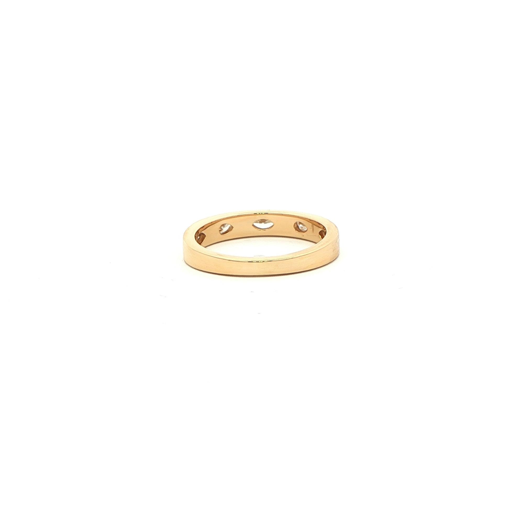 5-Stone Marquise and Pear-cut Flush-Set Diamond Band in Yellow Gold (0.50cts TWT) back
