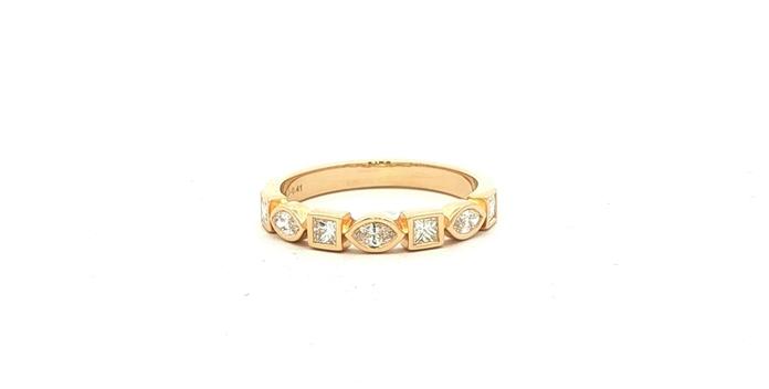 content/products/Bezel-set Marquise and Princess-cut Diamond Geometric Band in Yellow Gold (0.50cts TWT)