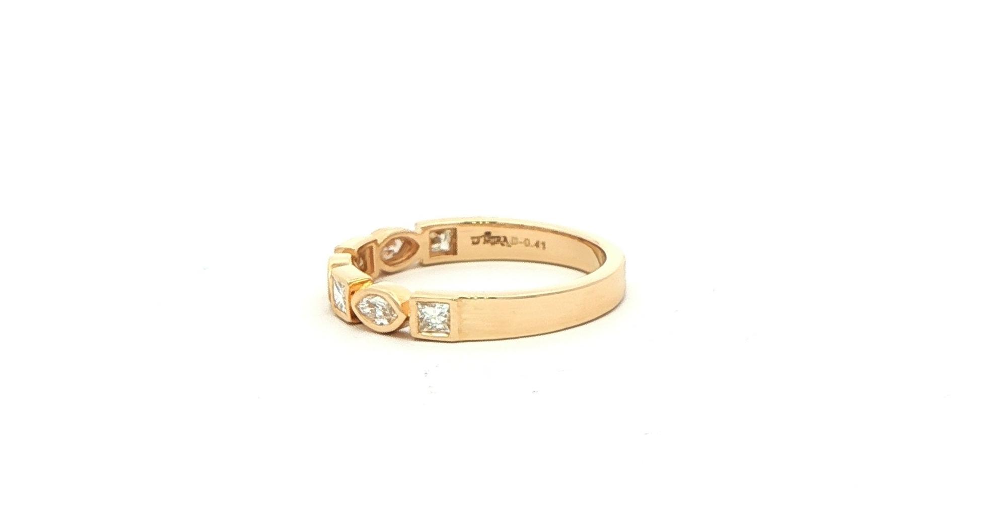 Bezel-set Marquise and Princess-cut Diamond Geometric Band in Yellow Gold (0.50cts TWT) side