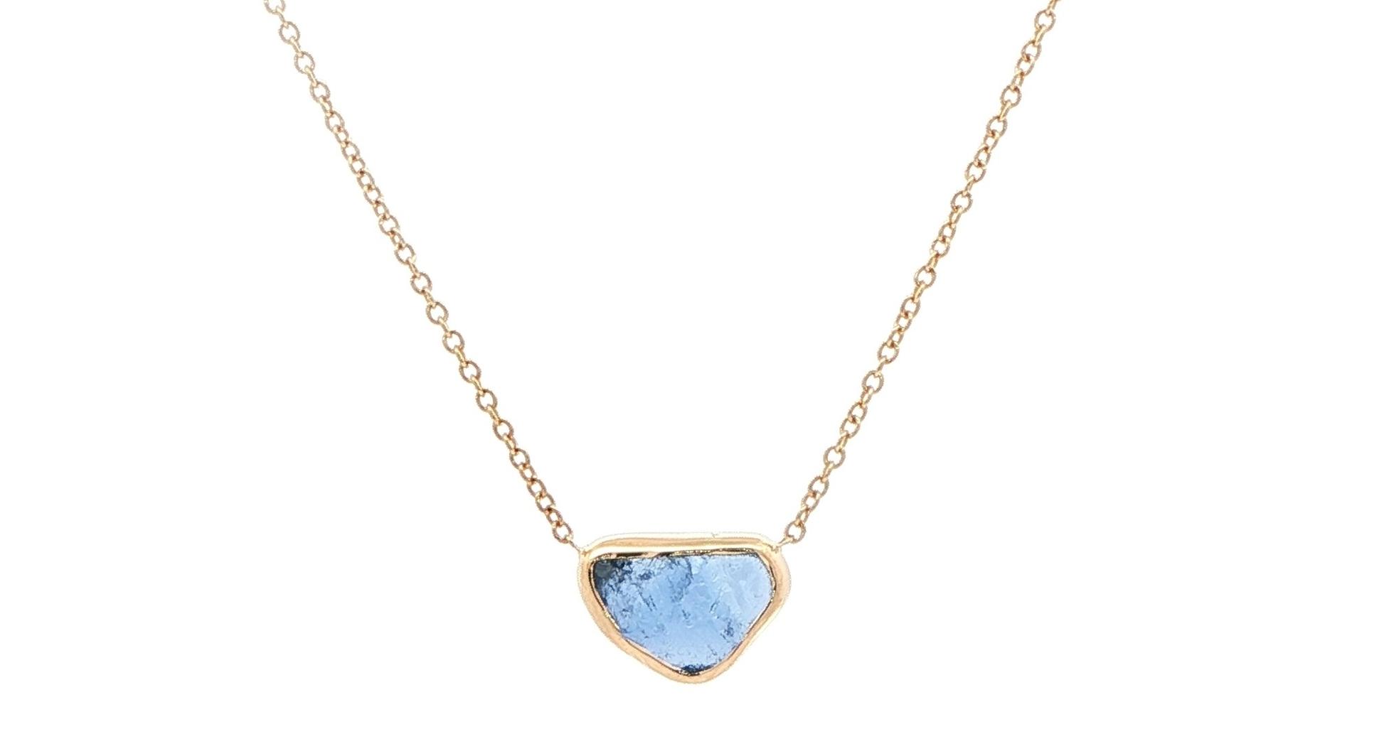 Raw Un-cut Montana Yogo Sapphire  Necklace on Split Chain in Yellow Gold (1.50cts TWT)