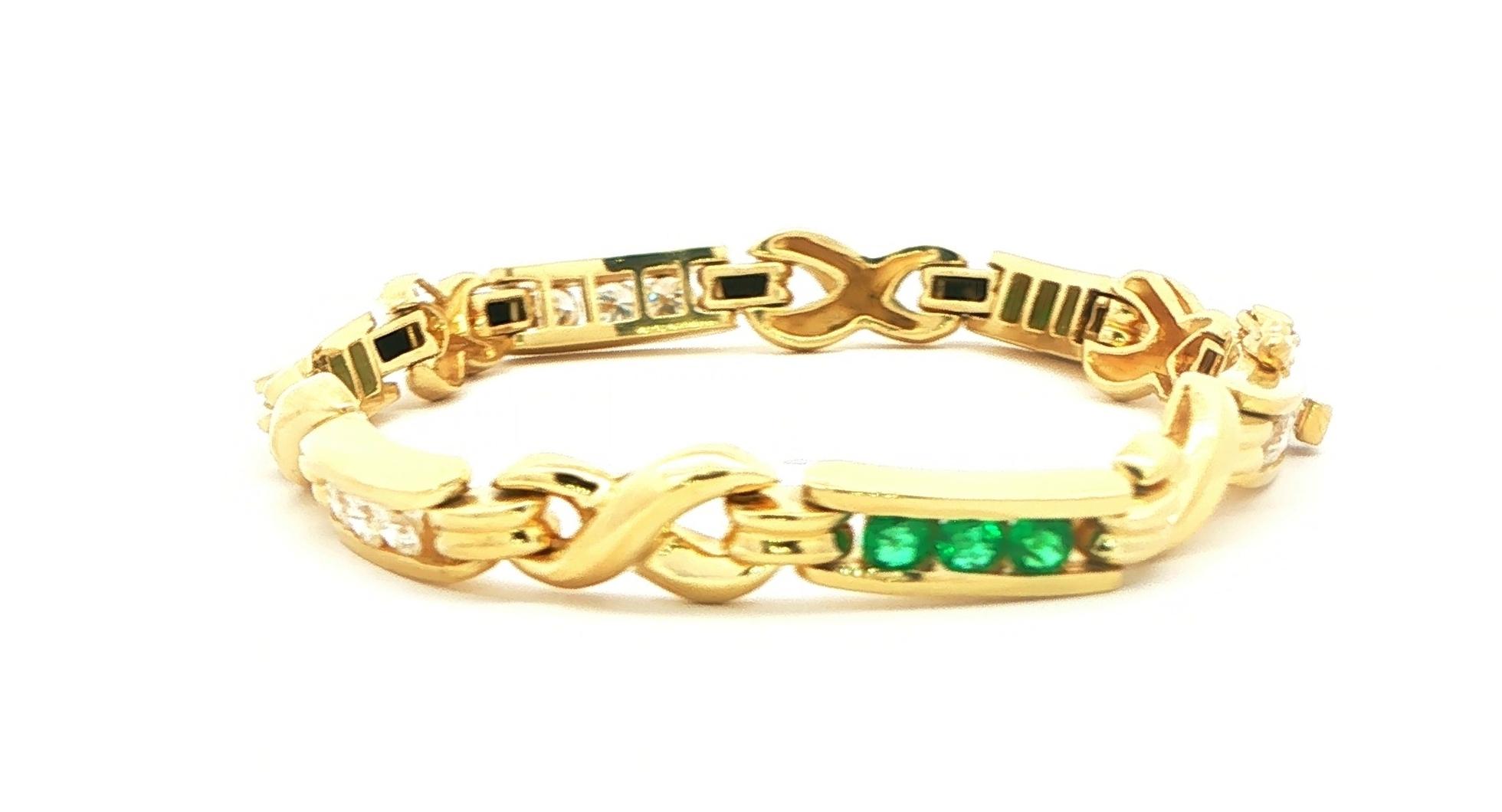 Estate Piece: Emerald and Diamond X-Link Lie Bracelet in Yellow Gold (2.00cts TWT) back
