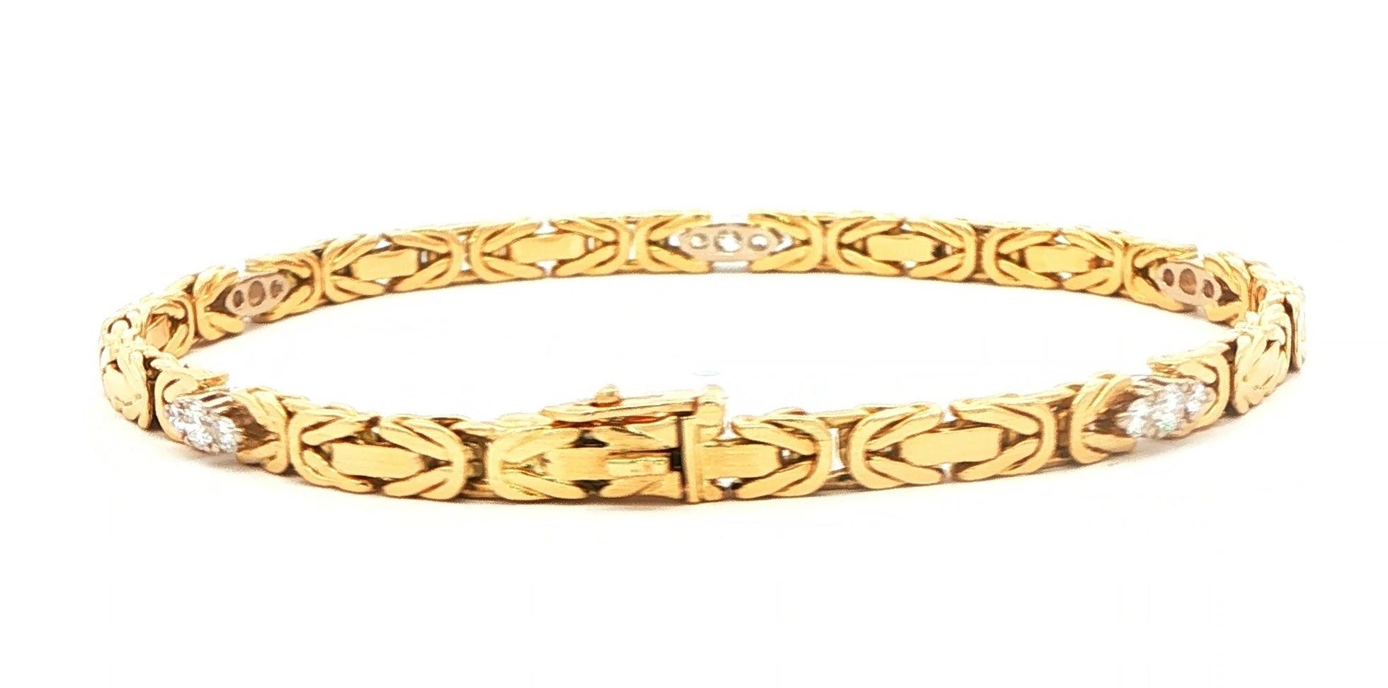 Estate Piece: Diamond Byzantine Link Bracelet in Yellow Gold (0.50cts TWT) side