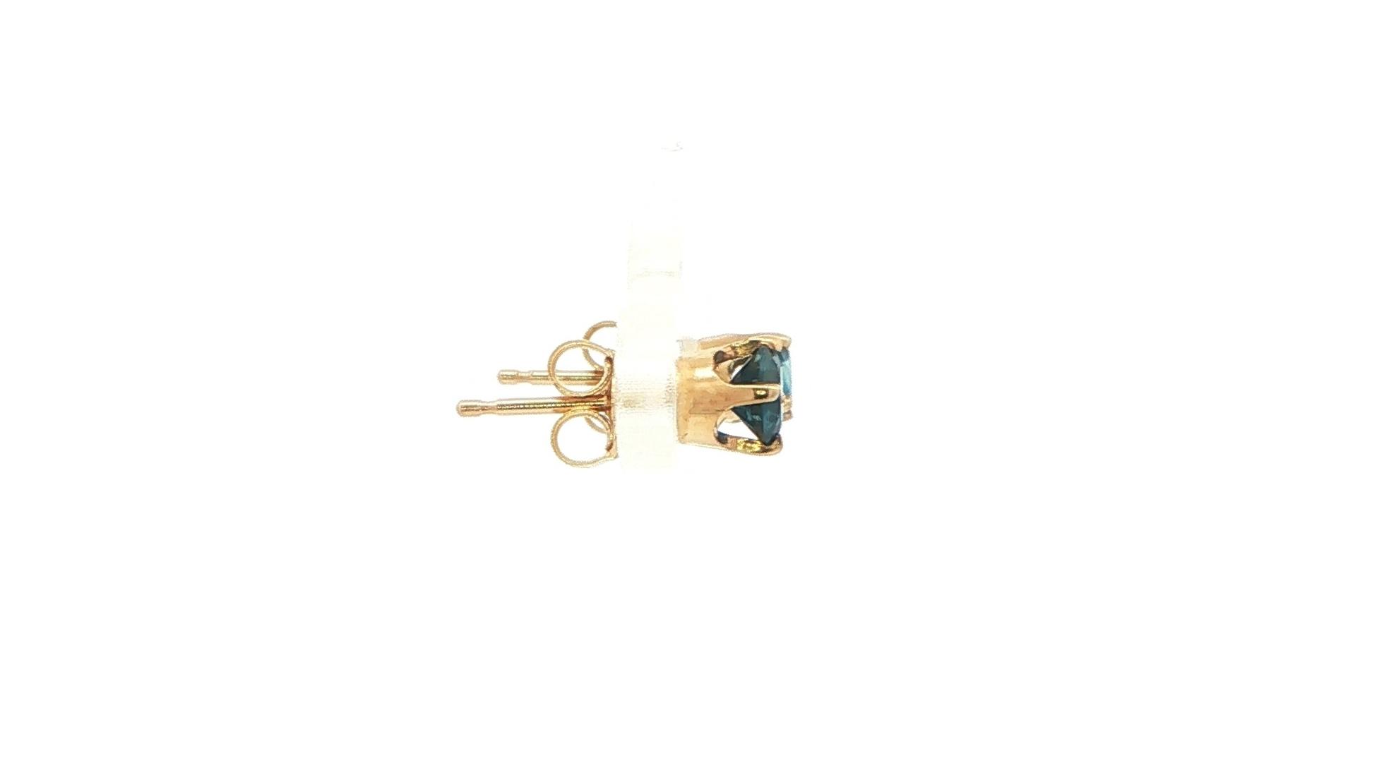 Greenish Blue Montana Sapphire Stud Earrings in 4-Prong Settings in Yellow Gold (0.70cts TWT) side